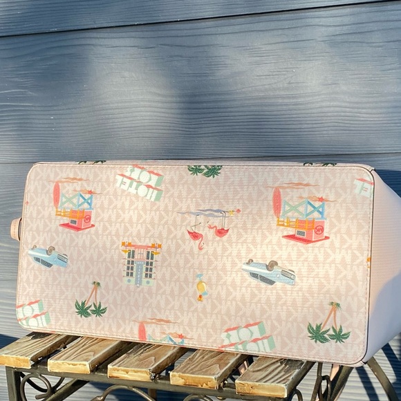 Michael Kors Miami Gilly Tote Large - Picture 3 of 5